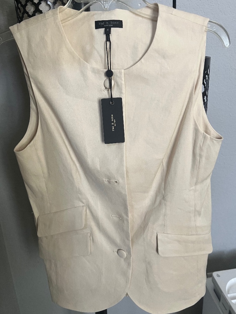 Rag&bone slade vest beige Sleeveless Button-Front Cream Vest